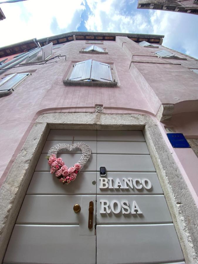 Ferienwohnung Bianco Rosa Rovinj Exterior foto